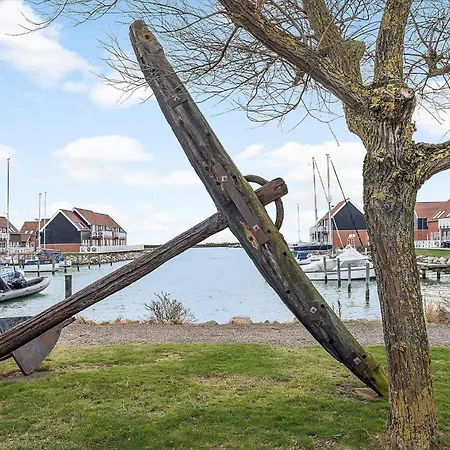 4180-borre-klintholm-havneby-80