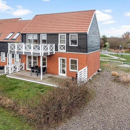 4180-borre-klintholm-havneby-80 Daire Borre
